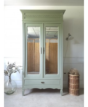 Armoire ancienne