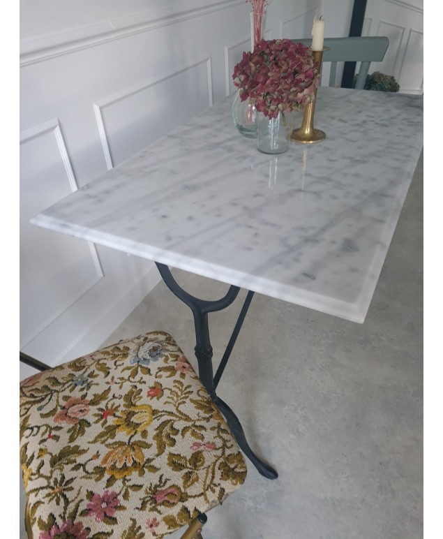 Table bistrot marbre