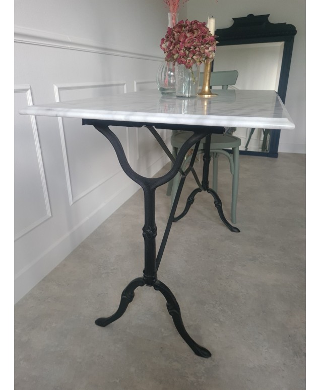 Table bistrot marbre